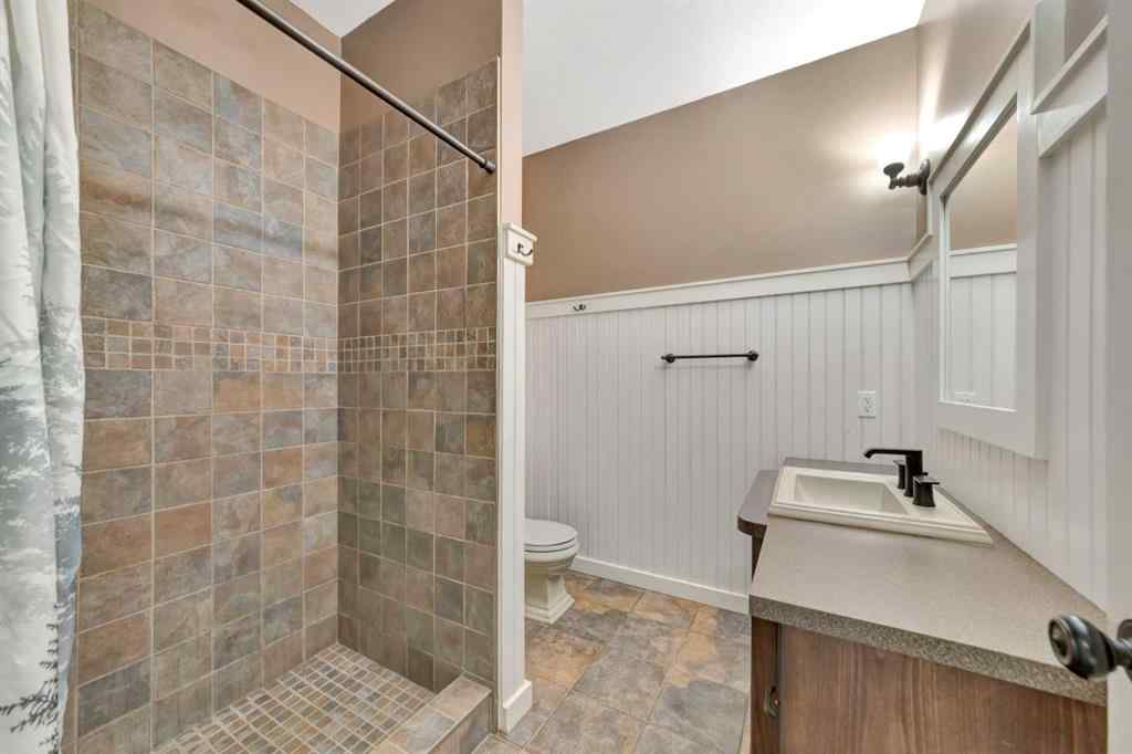 MLS® A2247752 - 96 Whitetail Drive  in Deerfoot Estates (SW) Rural Vermilion River, County of, Residential