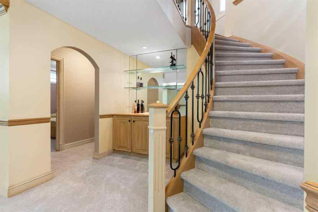 MLS® A2247757 - 105 Hamptons Square NW in Hamptons Calgary, Residential