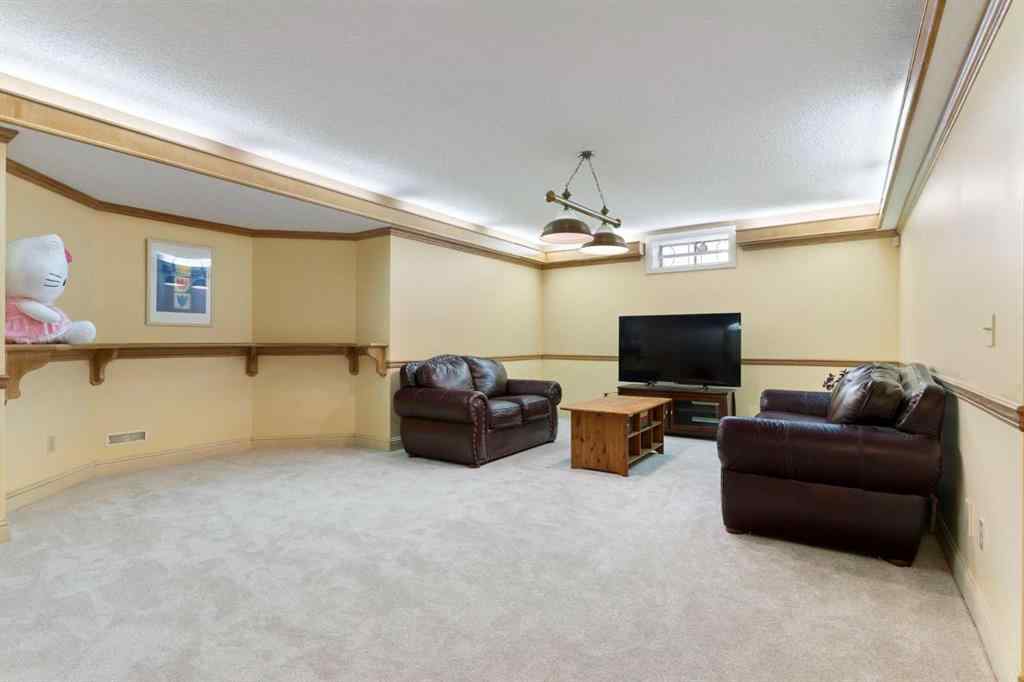 MLS® A2247757 - 105 Hamptons Square NW in Hamptons Calgary, Residential