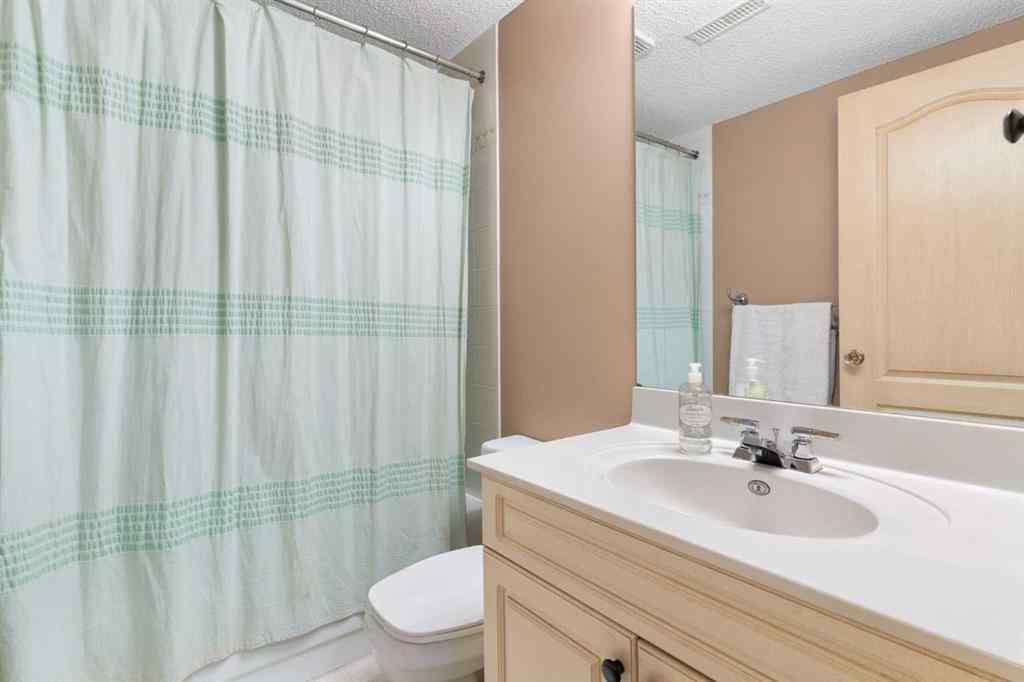 MLS® A2247757 - 105 Hamptons Square NW in Hamptons Calgary, Residential