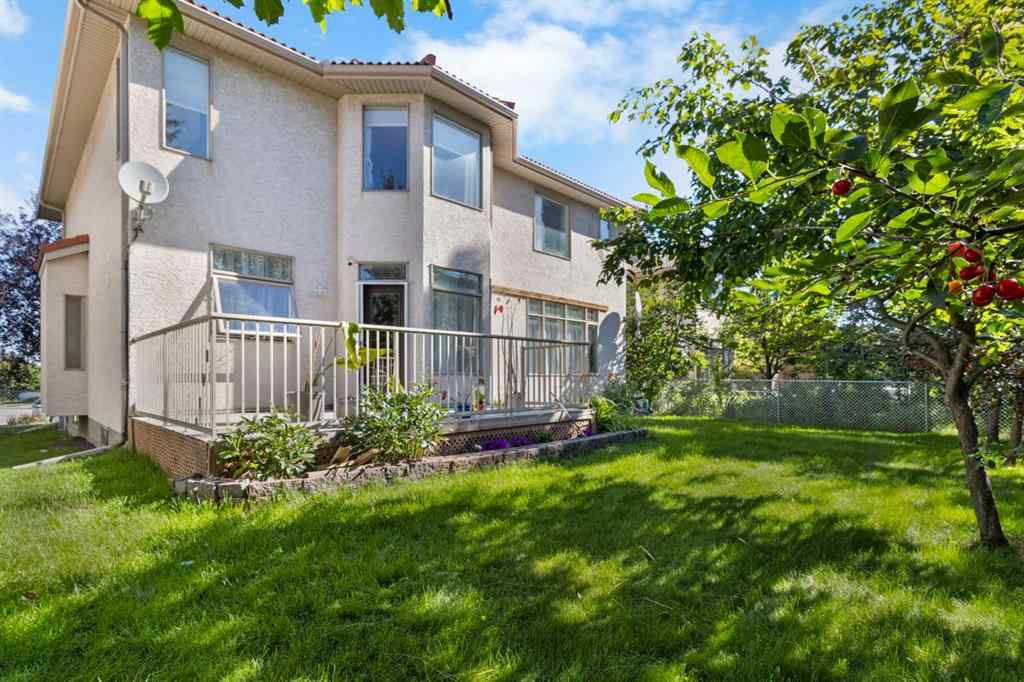 MLS® A2247757 - 105 Hamptons Square NW in Hamptons Calgary, Residential