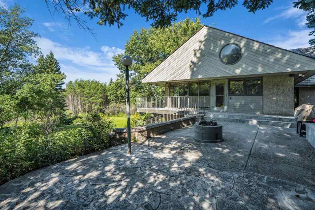 MLS® A2247761 - 237 Escarpment Drive  in NONE Rural Rocky View County, Residential