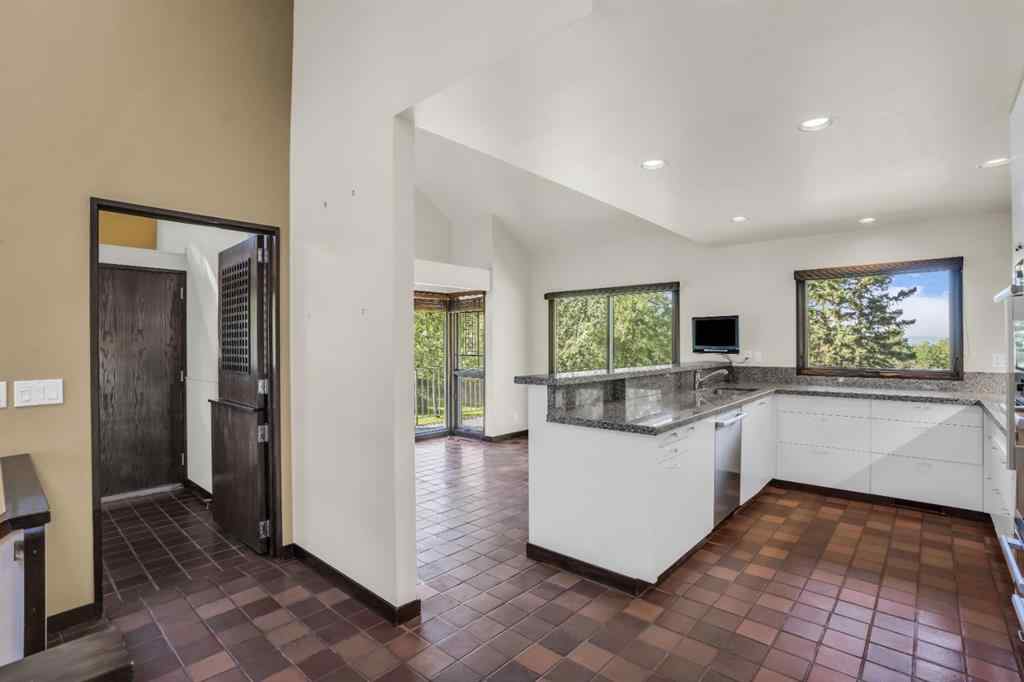 MLS® A2247761 - 237 Escarpment Drive  in NONE Rural Rocky View County, Residential