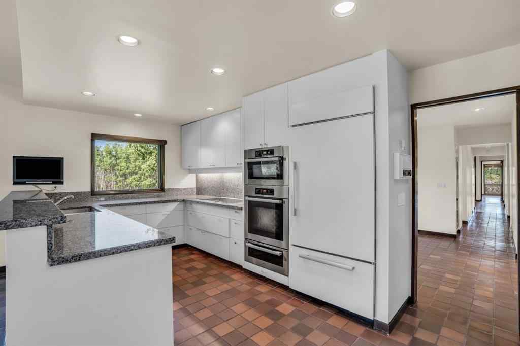 MLS® A2247761 - 237 Escarpment Drive  in NONE Rural Rocky View County, Residential