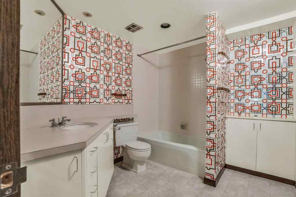 MLS® A2247761 - 237 Escarpment Drive  in NONE Rural Rocky View County, Residential