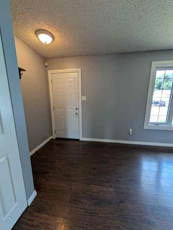 MLS® A2247769 - 2057 7 Avenue NE in Northeast Crescent Heights Medicine Hat, Residential