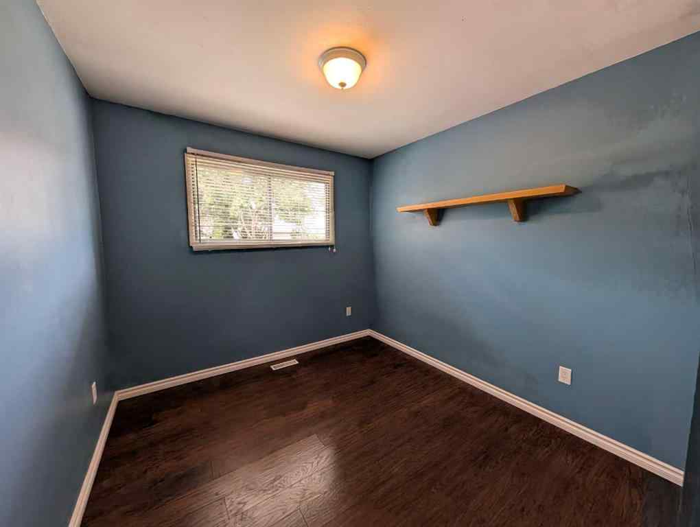 MLS® A2247769 - 2057 7 Avenue NE in Northeast Crescent Heights Medicine Hat, Residential