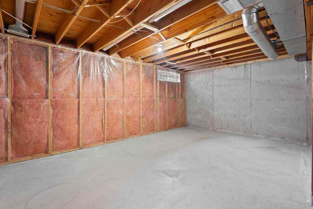 MLS® A2247775 - 31 Silvergrove Close NW in Silver Springs Calgary, Residential