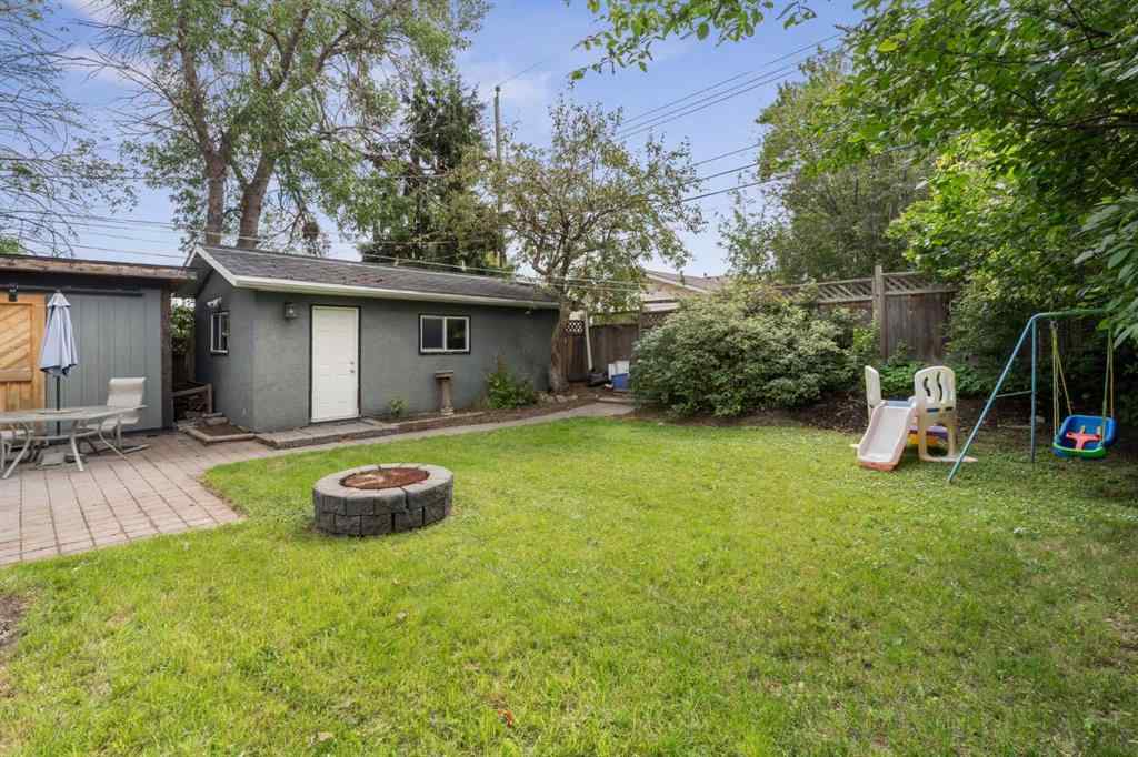 MLS® A2247777 - 439 Hendon Drive NW in Highwood Calgary, Residential