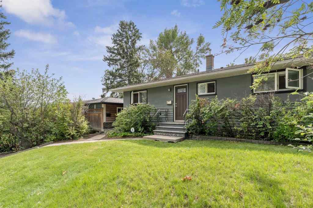 MLS® A2247777 - 439 Hendon Drive NW in Highwood Calgary, Residential