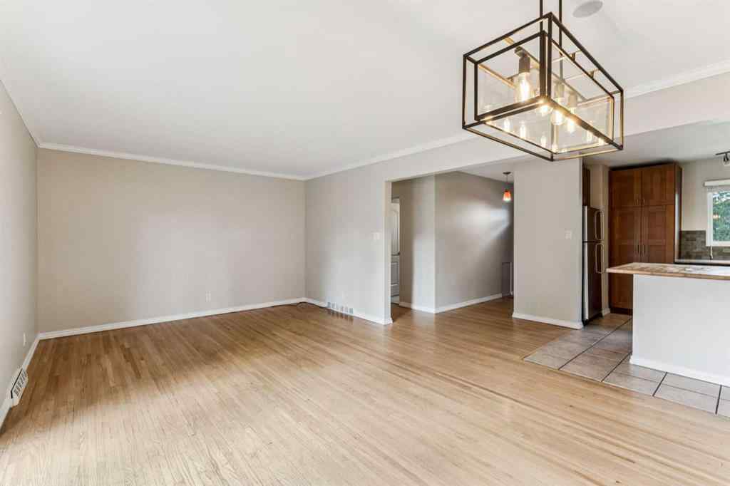 MLS® A2247777 - 439 Hendon Drive NW in Highwood Calgary, Residential