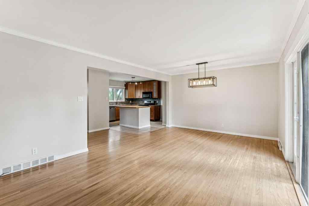 MLS® A2247777 - 439 Hendon Drive NW in Highwood Calgary, Residential