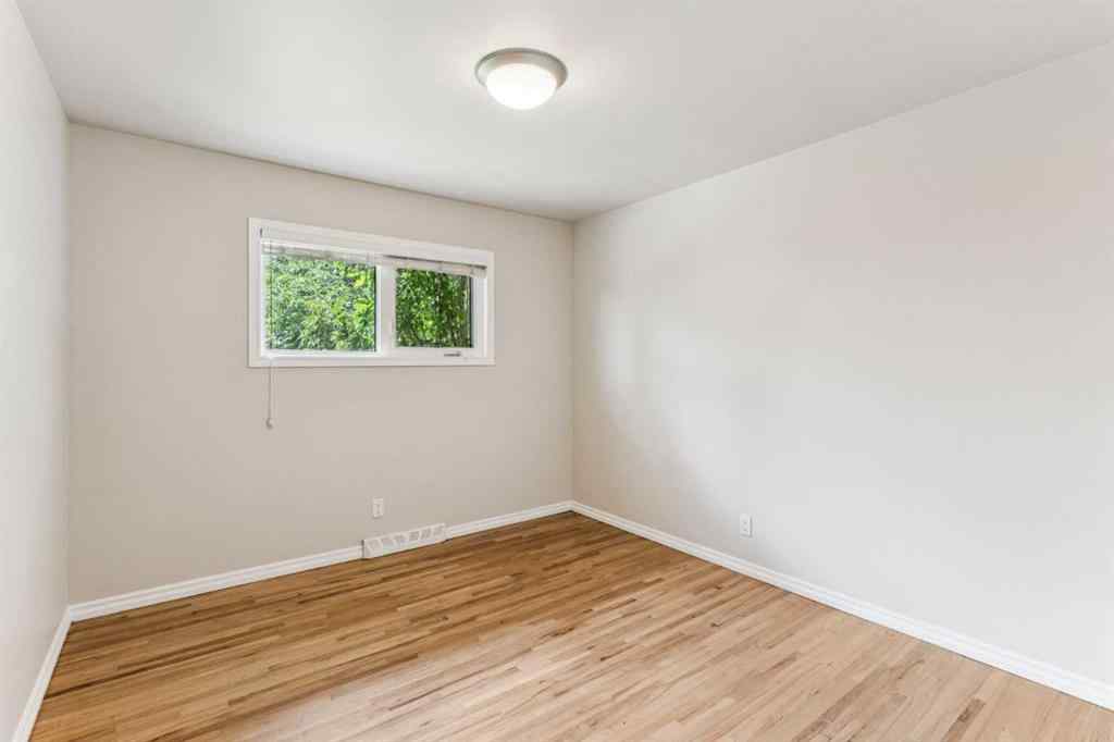 MLS® A2247777 - 439 Hendon Drive NW in Highwood Calgary, Residential