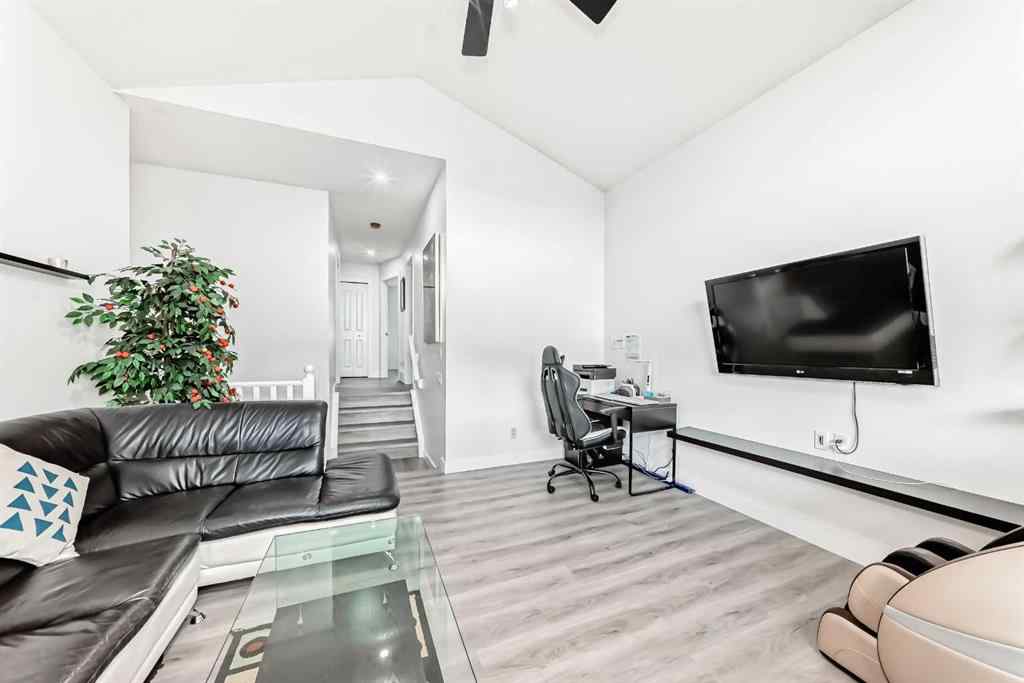 MLS® A2247778 - 246 New Brighton Mews SE in New Brighton Calgary, Residential