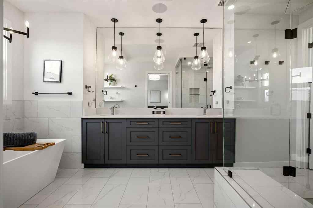 MLS® A2247779 - 4535 20 Avenue NW in Montgomery Calgary, Residential