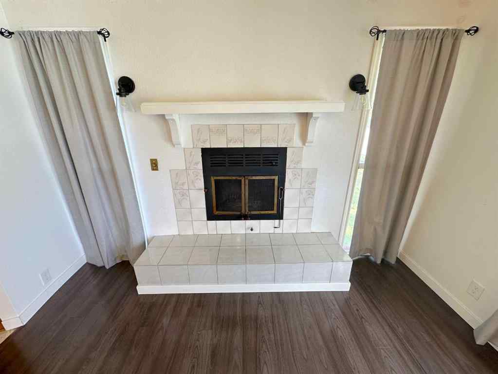 MLS® A2247783 - 4719 46 Avenue  in Palo Sylvan Lake, Residential