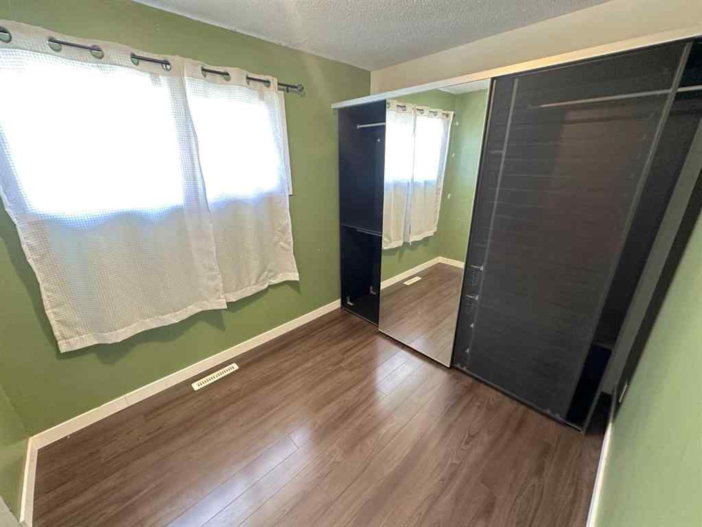 MLS® A2247783 - 4719 46 Avenue  in Palo Sylvan Lake, Residential