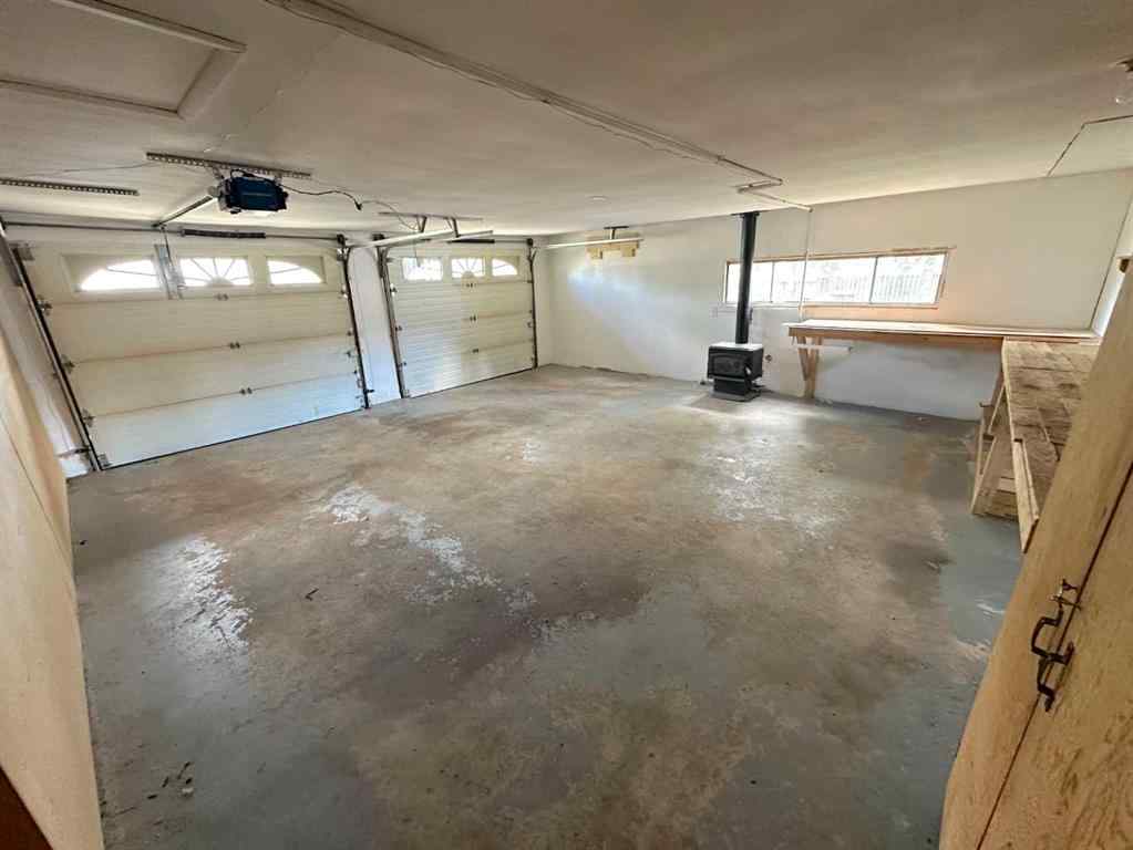 MLS® A2247783 - 4719 46 Avenue  in Palo Sylvan Lake, Residential
