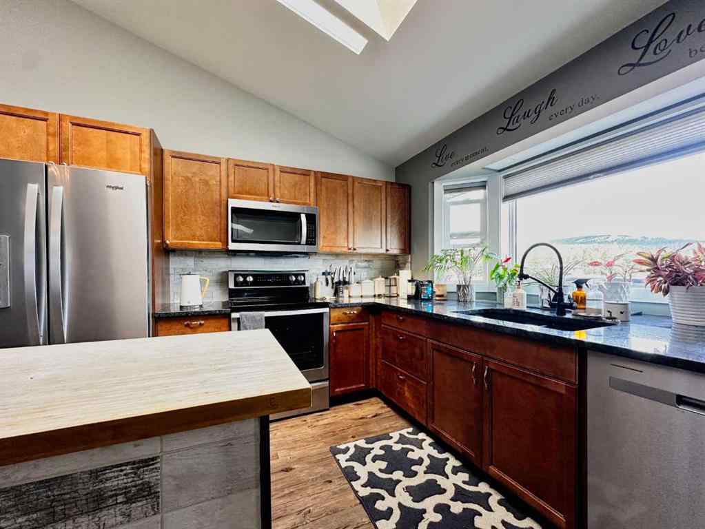 MLS® A2247804 - 8149 26 Avenue  in NONE Coleman, Residential