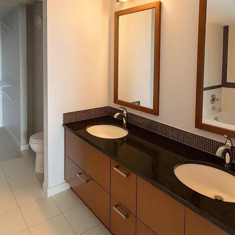 MLS® A2247812 - Unit #803 888 4 Avenue SW in Downtown Commercial Core Calgary, Residential