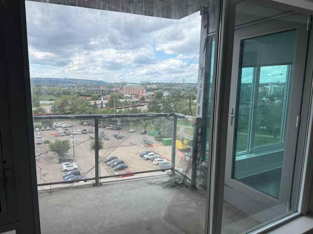 MLS® A2247812 - Unit #803 888 4 Avenue SW in Downtown Commercial Core Calgary, Residential