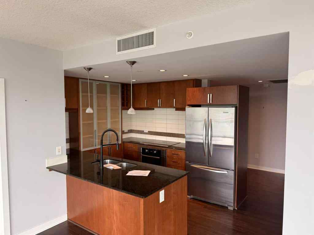 MLS® A2247812 - Unit #803 888 4 Avenue SW in Downtown Commercial Core Calgary, Residential