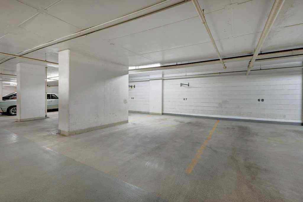 MLS® A2247812 - Unit #803 888 4 Avenue SW in Downtown Commercial Core Calgary, Residential