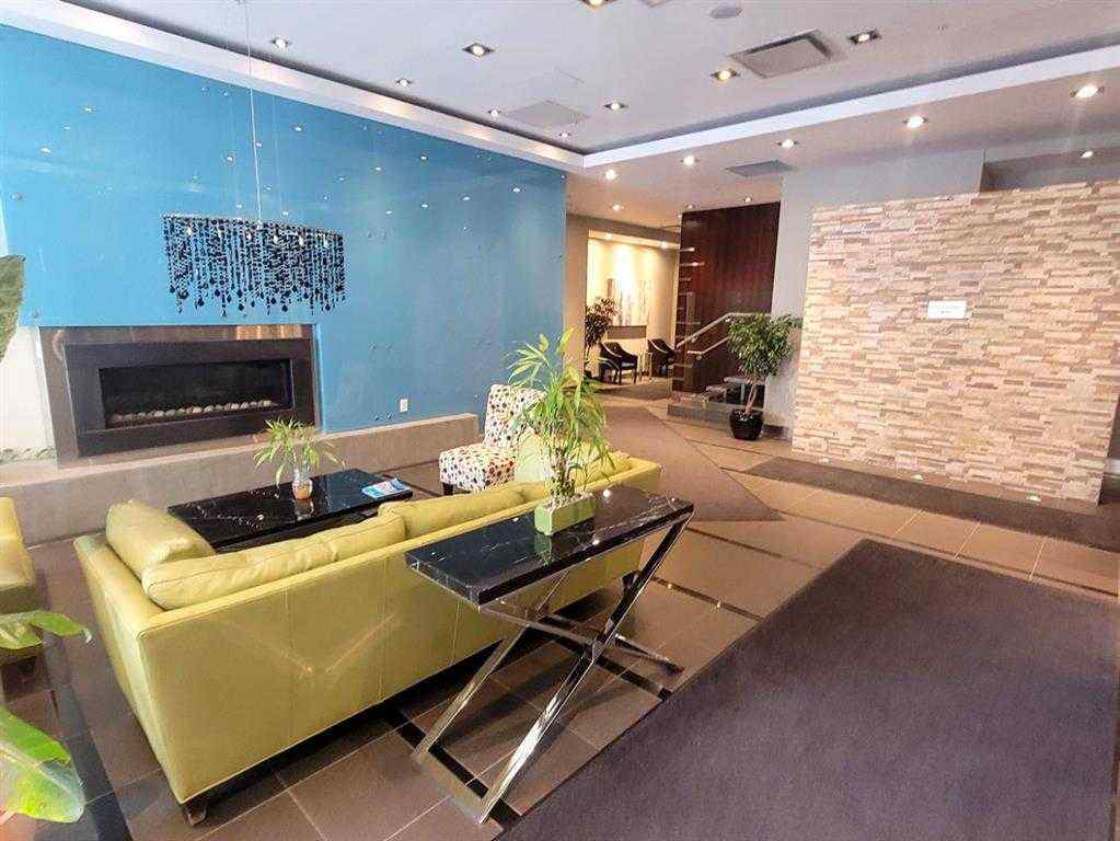MLS® A2247812 - Unit #803 888 4 Avenue SW in Downtown Commercial Core Calgary, Residential