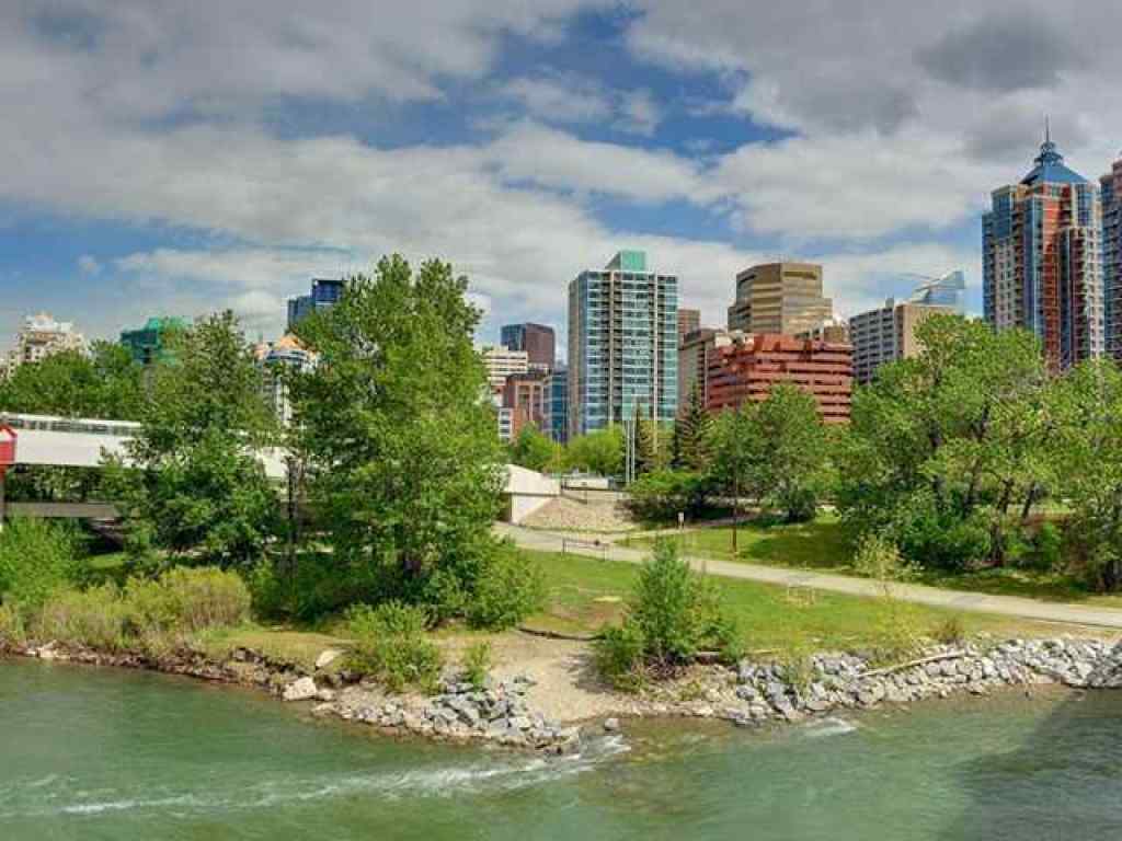 MLS® A2247812 - Unit #803 888 4 Avenue SW in Downtown Commercial Core Calgary, Residential