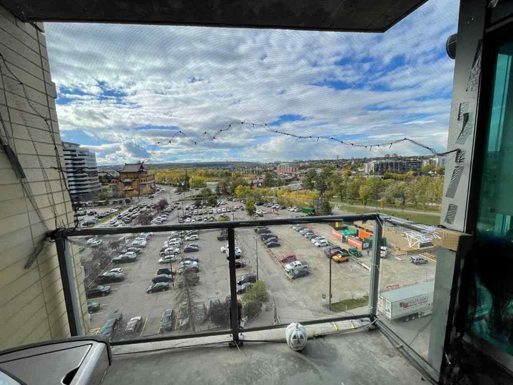 MLS® A2247812 - Unit #803 888 4 Avenue SW in Downtown Commercial Core Calgary, Residential