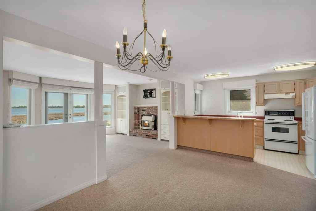 MLS® A2247824 - 180 Marina Bay Court  in Marina Bay Sylvan Lake, Residential