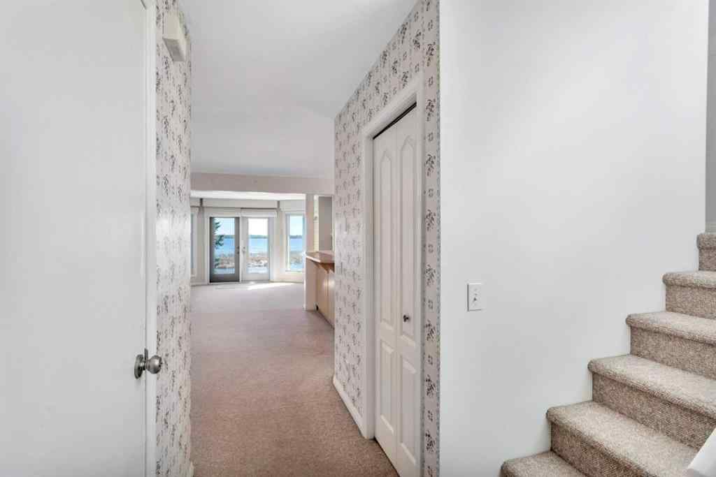 MLS® A2247824 - 180 Marina Bay Court  in Marina Bay Sylvan Lake, Residential