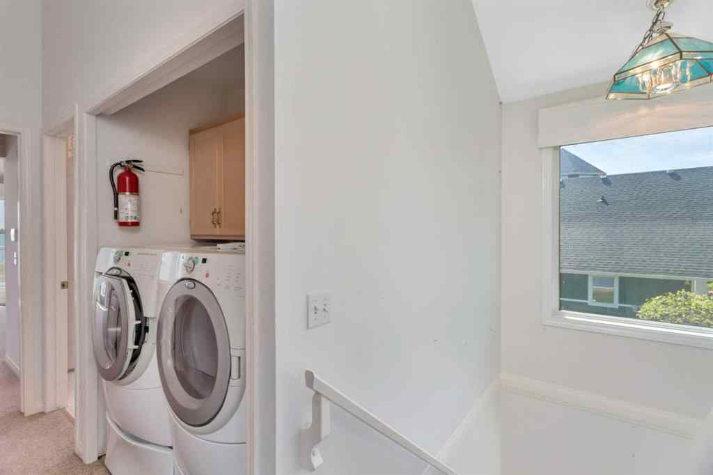 MLS® A2247824 - 180 Marina Bay Court  in Marina Bay Sylvan Lake, Residential