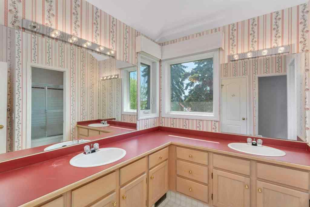MLS® A2247824 - 180 Marina Bay Court  in Marina Bay Sylvan Lake, Residential