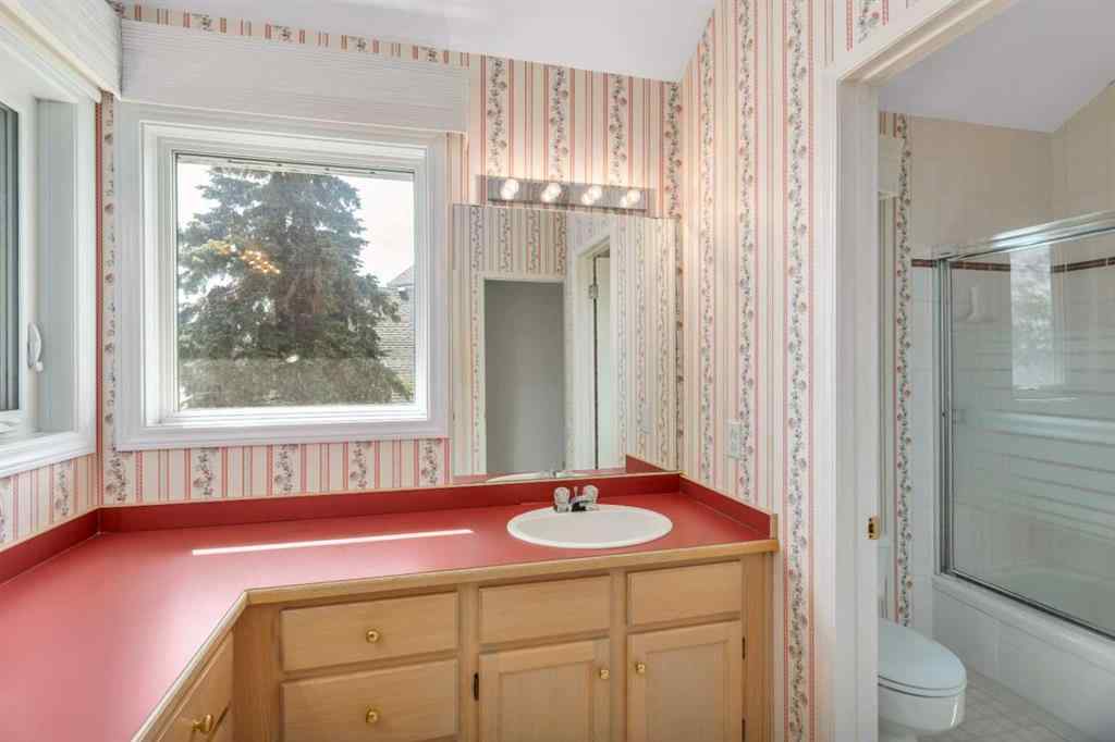 MLS® A2247824 - 180 Marina Bay Court  in Marina Bay Sylvan Lake, Residential