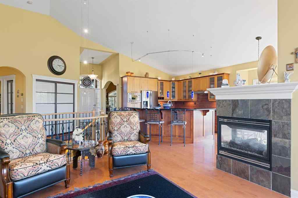 MLS® A2247831 - 38 Sienna Ridge Landing SW in Signal Hill Calgary, Residential