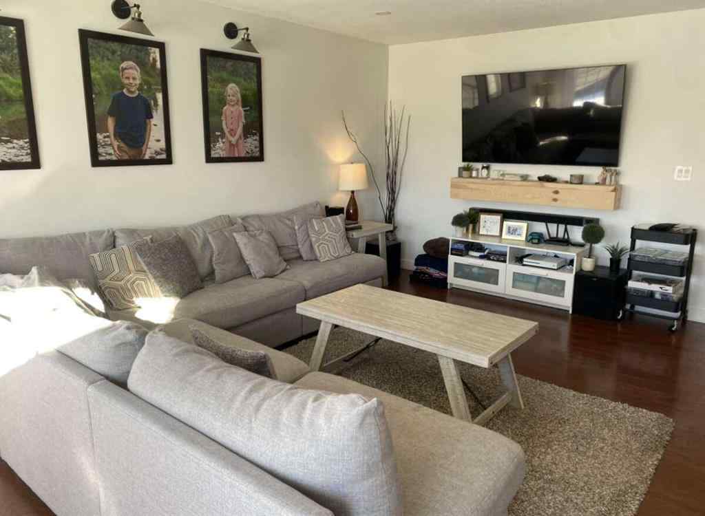 MLS® A2247833 - 5816 64 Avenue Close  in NONE Rocky Mountain House, Residential