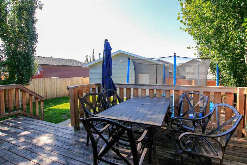 MLS® A2247835 - 6 Henderson Crescent  in Hawkridge Estates Penhold, Residential