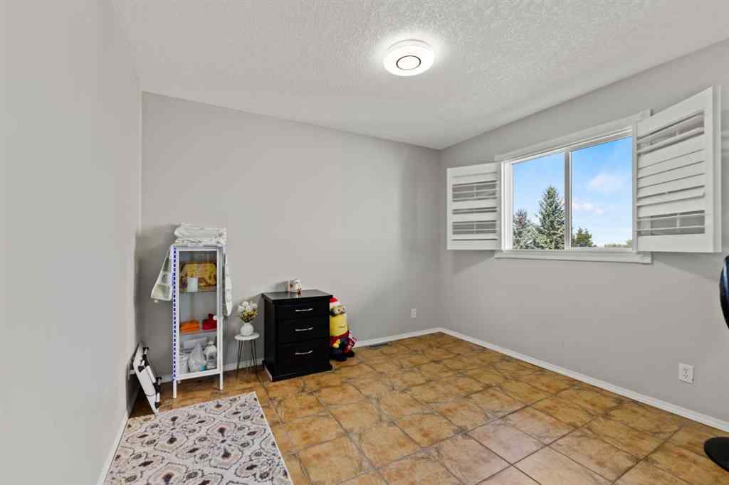 MLS® A2247840 - 732 1 Avenue  in NONE Irricana, Residential