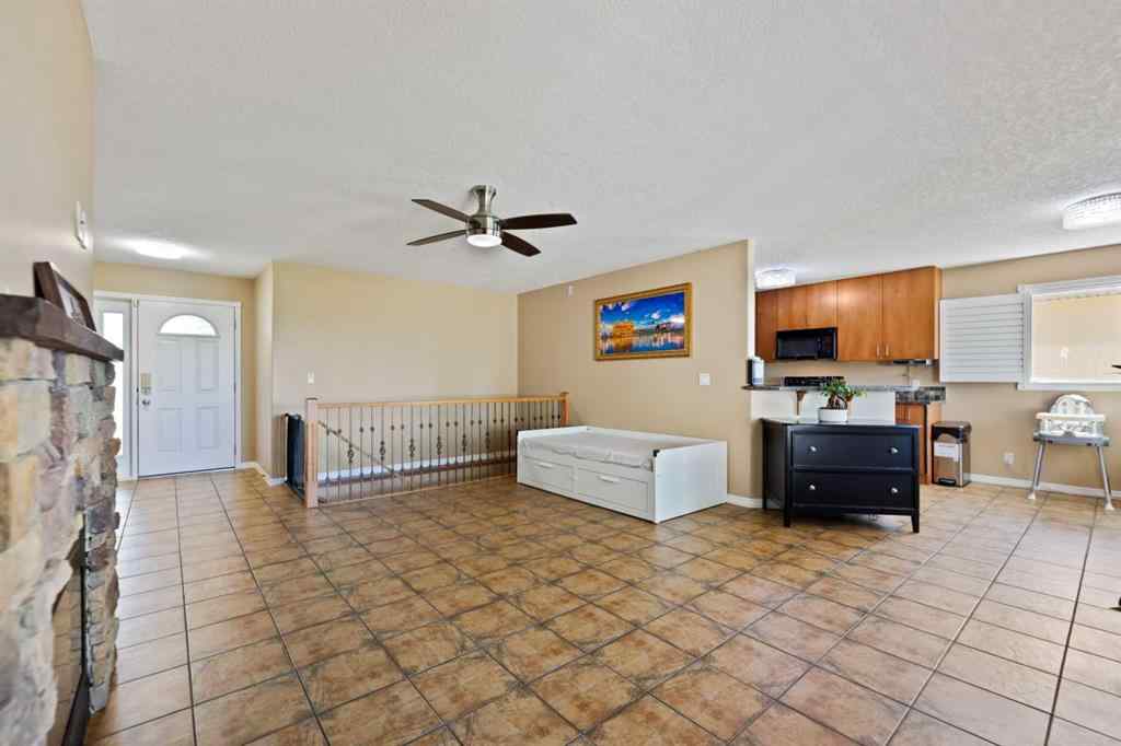MLS® A2247840 - 732 1 Avenue  in NONE Irricana, Residential