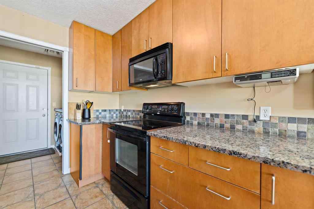 MLS® A2247840 - 732 1 Avenue  in NONE Irricana, Residential