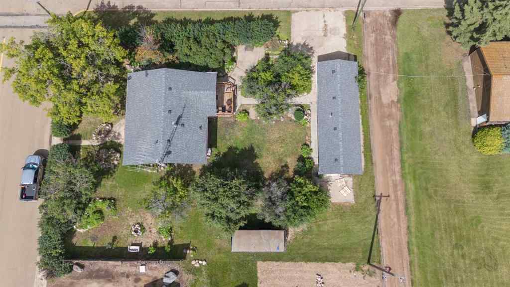 MLS® A2247852 - 5017 49 Avenue  in Forestburg Forestburg, Residential