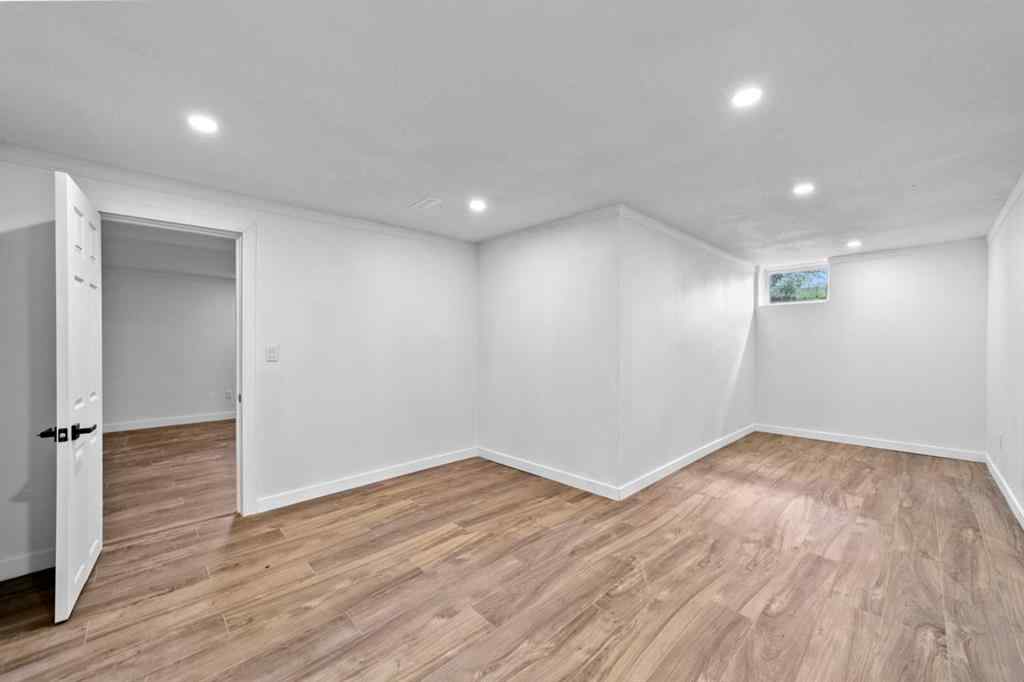 MLS® A2247852 - 5017 49 Avenue  in Forestburg Forestburg, Residential