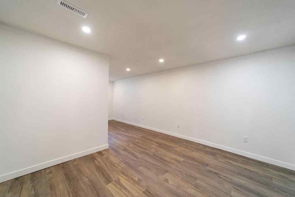 MLS® A2247852 - 5017 49 Avenue  in Forestburg Forestburg, Residential