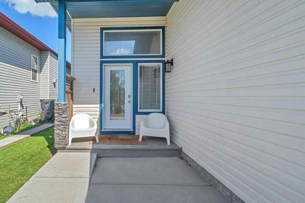 MLS® A2247853 - 740 Carriage Lane Drive  in NONE Carstairs, Residential
