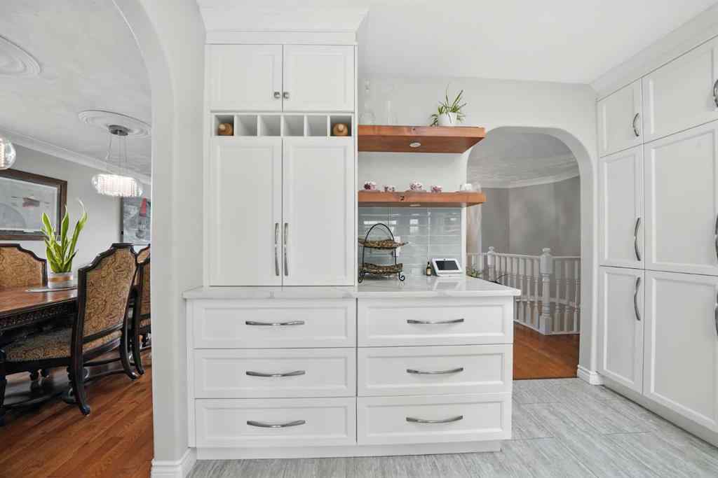 MLS® A2247866 - 69 Bruns Crescent  in Bruns Park Lacombe, Residential