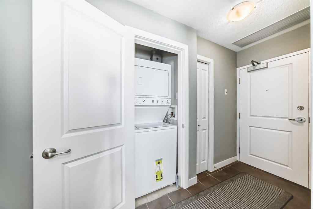 MLS® A2247870 - Unit #2202 77 Spruce Place SW in Spruce Cliff Calgary, Residential
