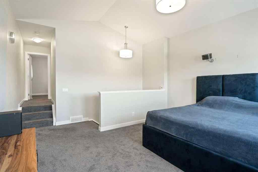 MLS® A2247873 - 818 Hampshire Crescent NE in Hampton Hills High River, Residential