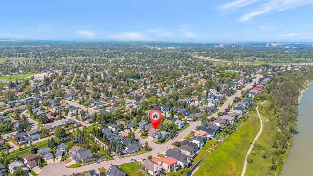 MLS® A2247887 - 812 Diamond Court SE in Diamond Cove Calgary, Residential