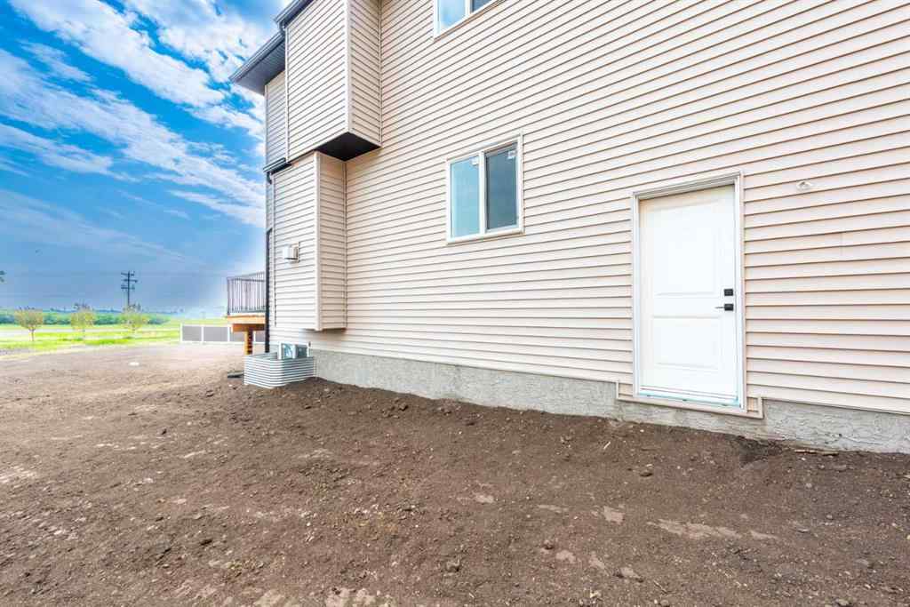 MLS® A2247900 - 40 North Bridges Court  in Bridges of Langdon Langdon, Residential